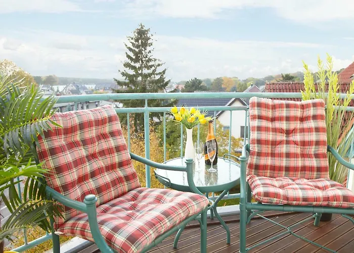 Ferienwohnung Tine Mit Balkon, Fahrraedern Und Strandkorb Im Sommer