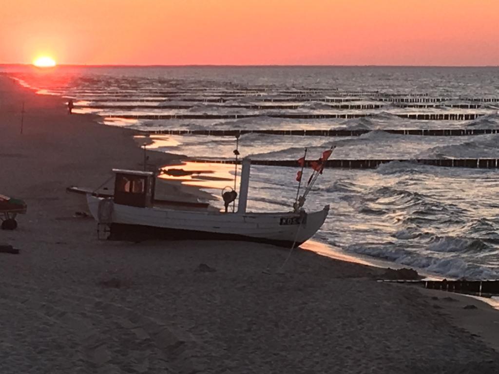 Appartement Tine Mit Balkon, Fahrraedern Und Strandkorb Im Sommer